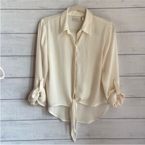 Chico’s Fun Tie Dallas Hi low hem Top